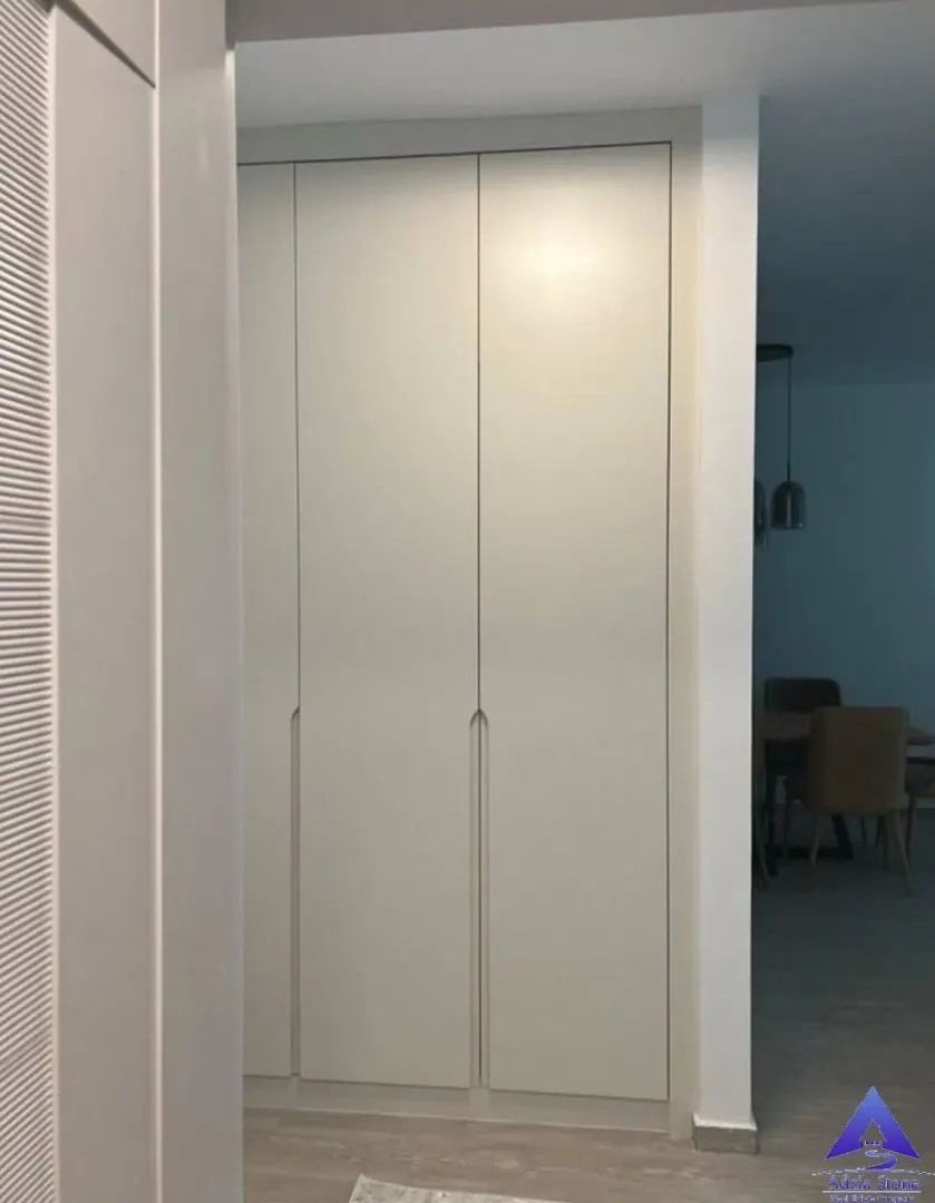 Izdavanje, jednosoban stan, 57m², Bečići, Budva