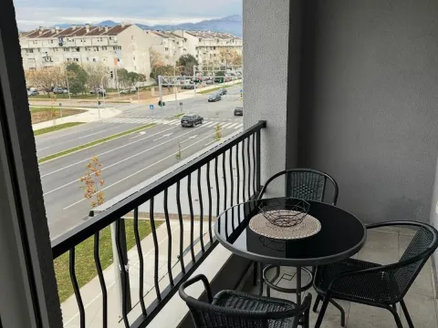 Rent, one bedroom apartment, 43m², Stari Aerodrom, Podgorica - image 7