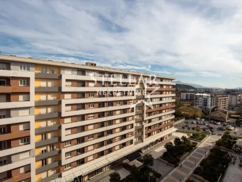 Izdavanje, dvosoban stan, 69m², Central Point, Podgorica - image 18