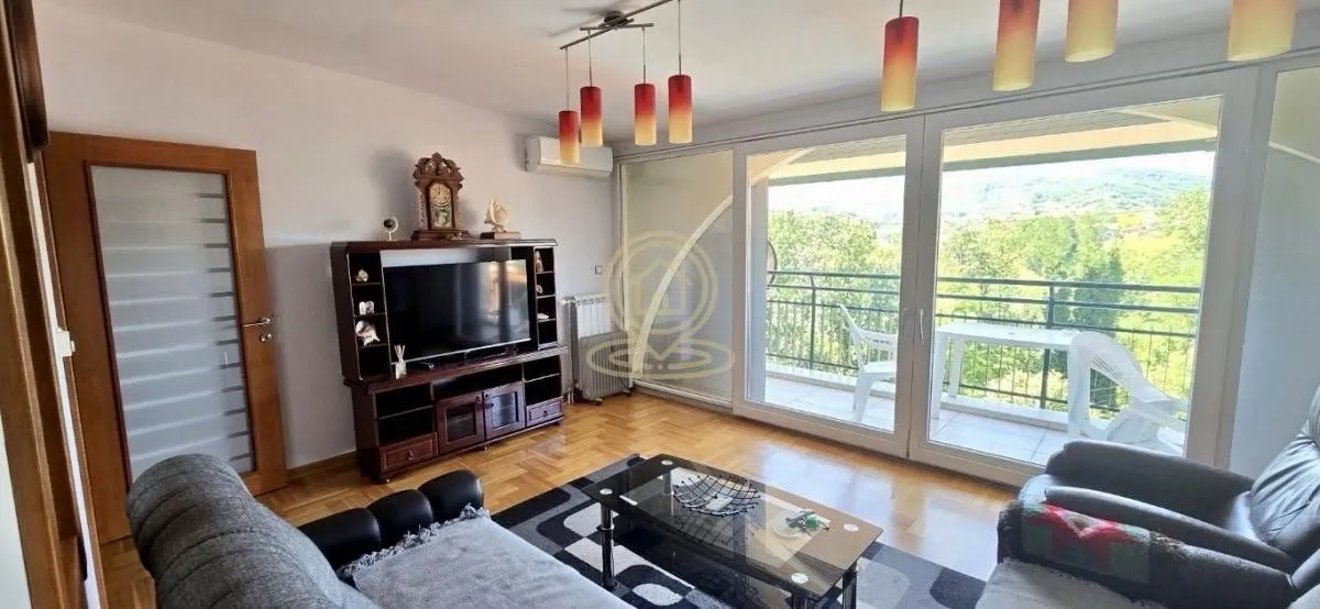 Prodaja, dvosoban stan, 62m², Centar, Vrnjačka Banja