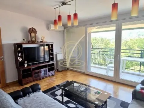 Prodaja, dvosoban stan, 62m², Centar, Vrnjačka Banja - image 2