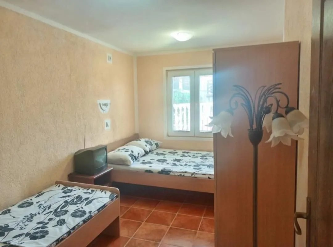 Prodaja, kuća, 140m², Sutomore, Bar