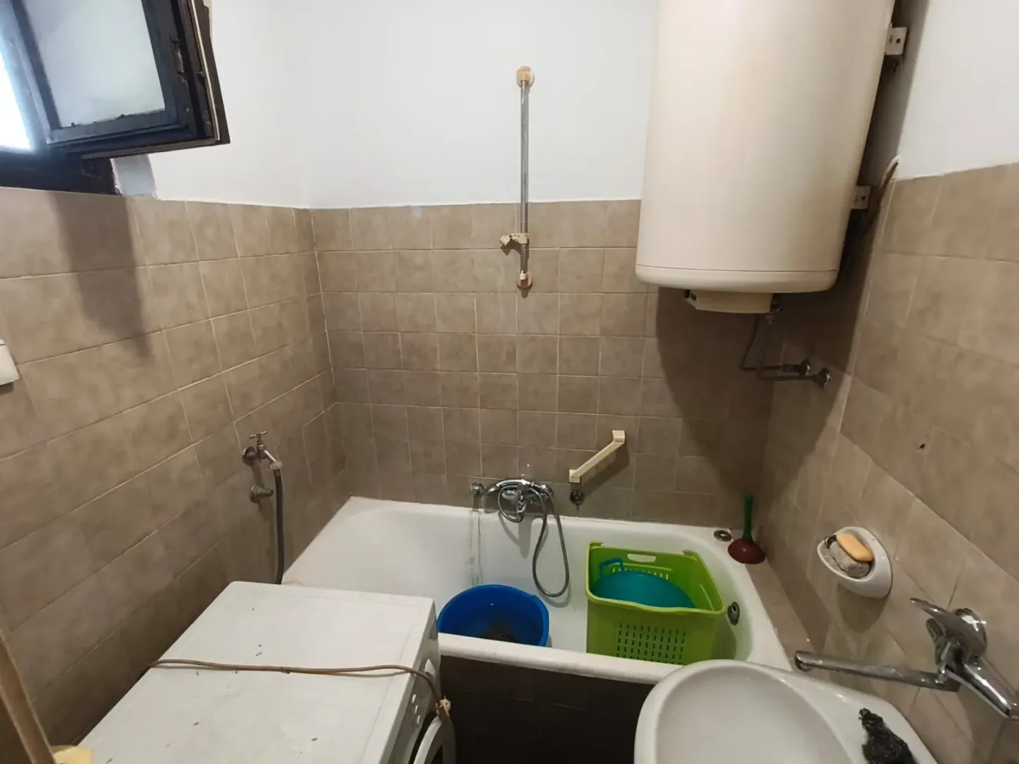 Prodaja, trosoban stan, 95m², Blok 6, Podgorica