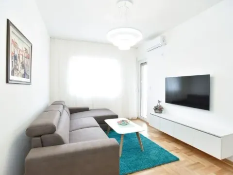 Prodaja, stan, 43m², Budva, Crna Gora - image 11