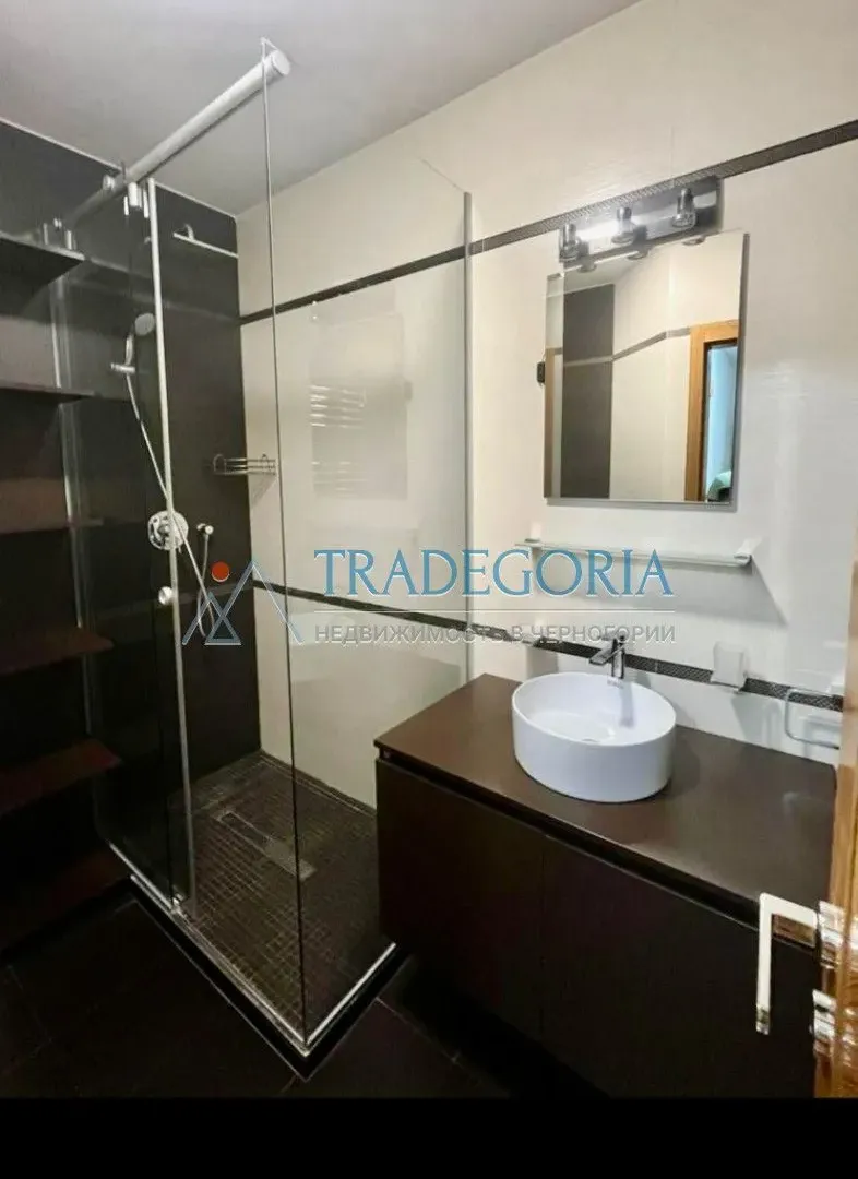 Prodaja, dvosoban stan, 72m², Bar, Crna Gora