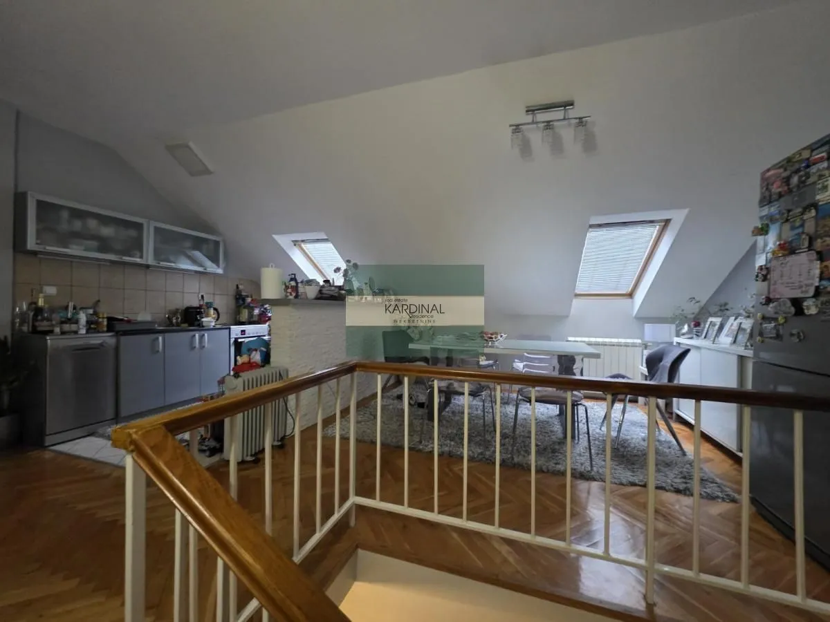 Prodaja, trosoban stan, 55m², Sajmište, Novi Sad