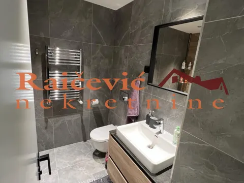 Sale, studio apartment, 27m², Savski Venac, Beograd - image 9