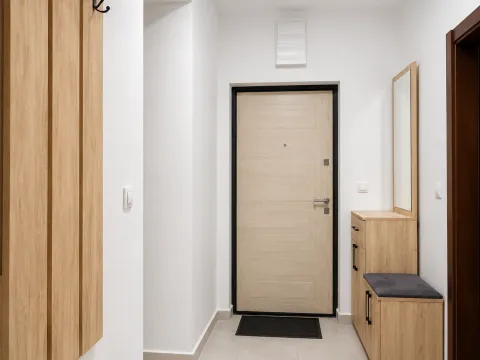 Rent, two bedroom apartment, 70m², Tuški Put, Podgorica - image 3