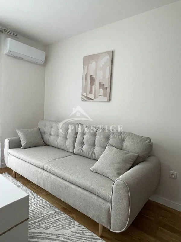 Rent, one bedroom apartment, 40m², Pobrežje, Podgorica