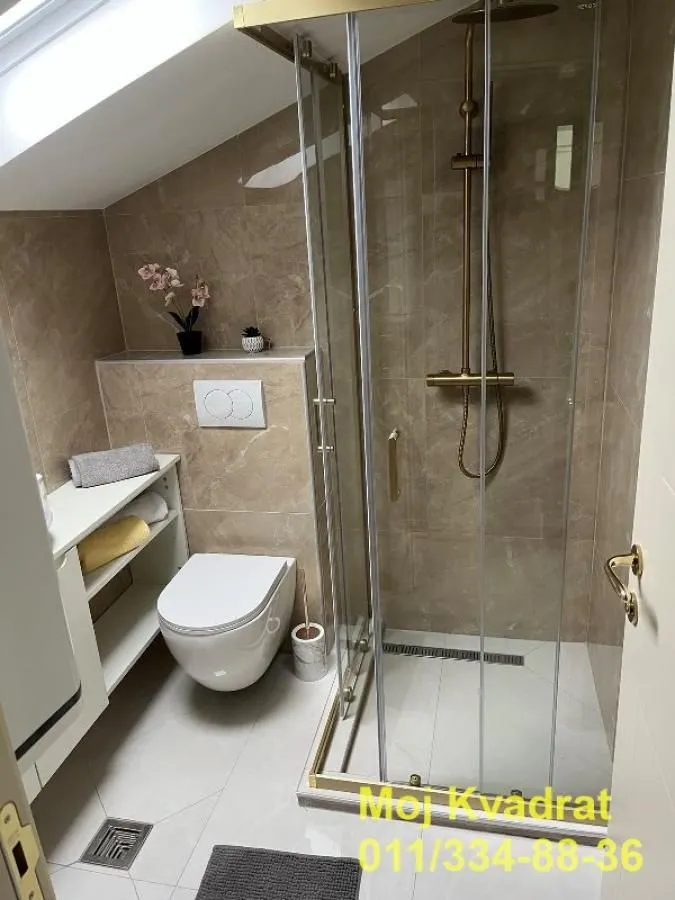 Izdavanje, dvosoban stan, 50m², Palilula Sve Podlokacije, Beograd