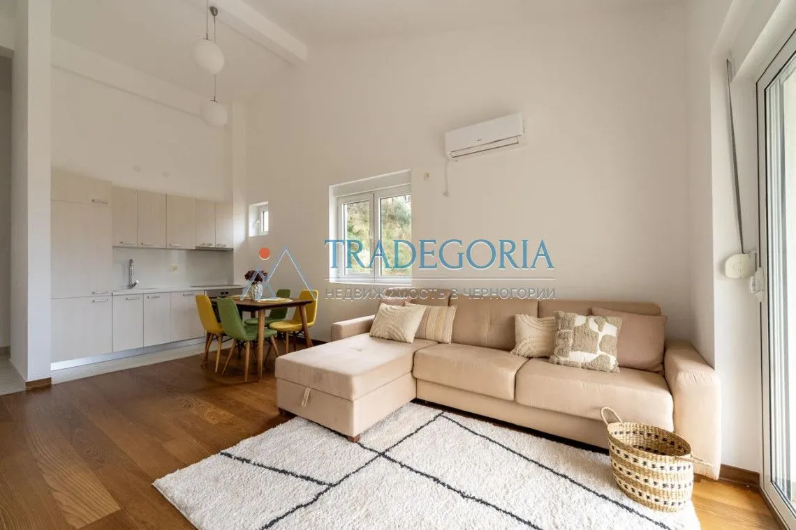 Prodaja, dvosoban stan, 60m², Pržno, Budva