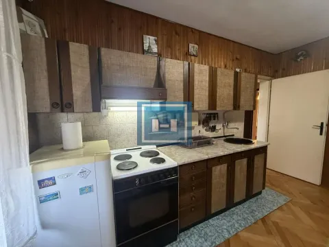 Prodaja, kuća, 160m², Trnava, Jagodina - image 5