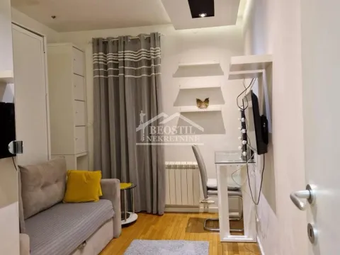 Rent, one bedroom apartment, 41m², Zemun Sve Podlokacije, Beograd - image 4
