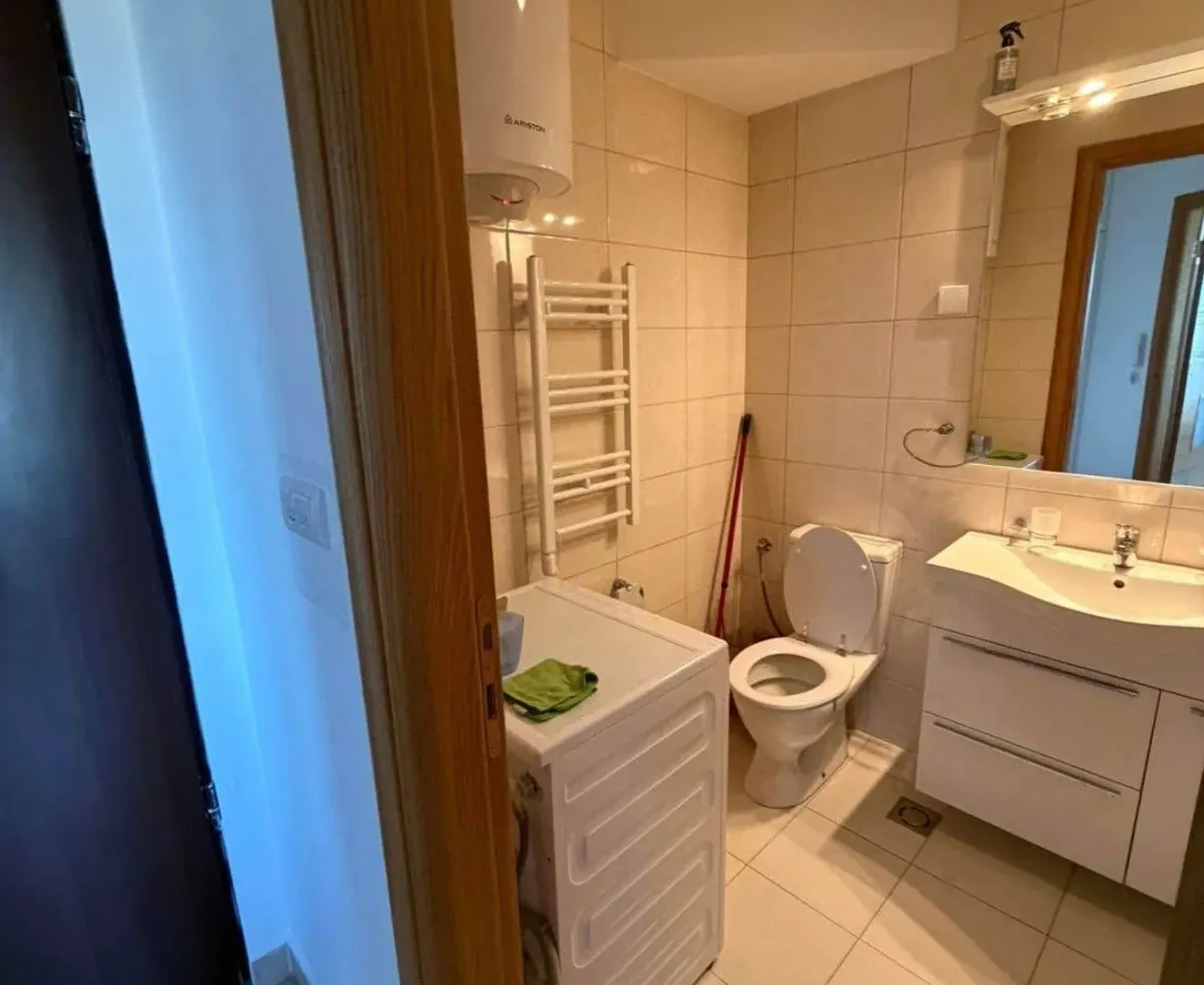 Rent, one bedroom apartment, 50m², Stari Aerodrom, Podgorica