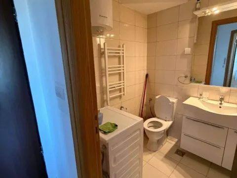 Rent, one bedroom apartment, 50m², Stari Aerodrom, Podgorica - image 8