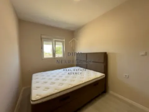 Izdavanje, kuća, 95m², Donji Kokoti, Podgorica - image 6