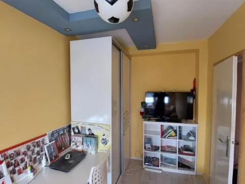 Rent, three bedroom apartment, 64m², Bulevar Oslobodjenja, Novi Sad Sve Podlokacije - image 11