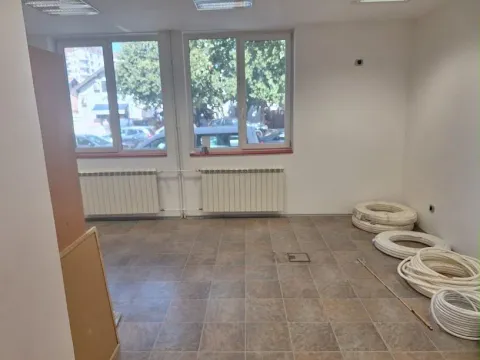 Rent, office space, 470m², Zemun Sve Podlokacije, Beograd - image 3