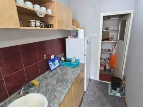 Rent, one bedroom apartment, 68m², Pantelej, Niš - image 3