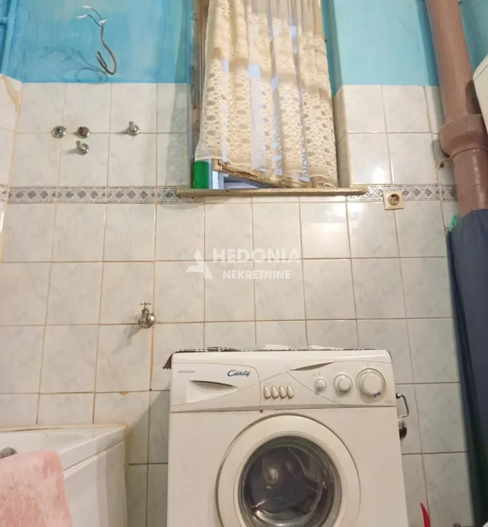 Prodaja, dvosoban stan, 82m², Botanička Bašta, Palilula Sve Podlokacije