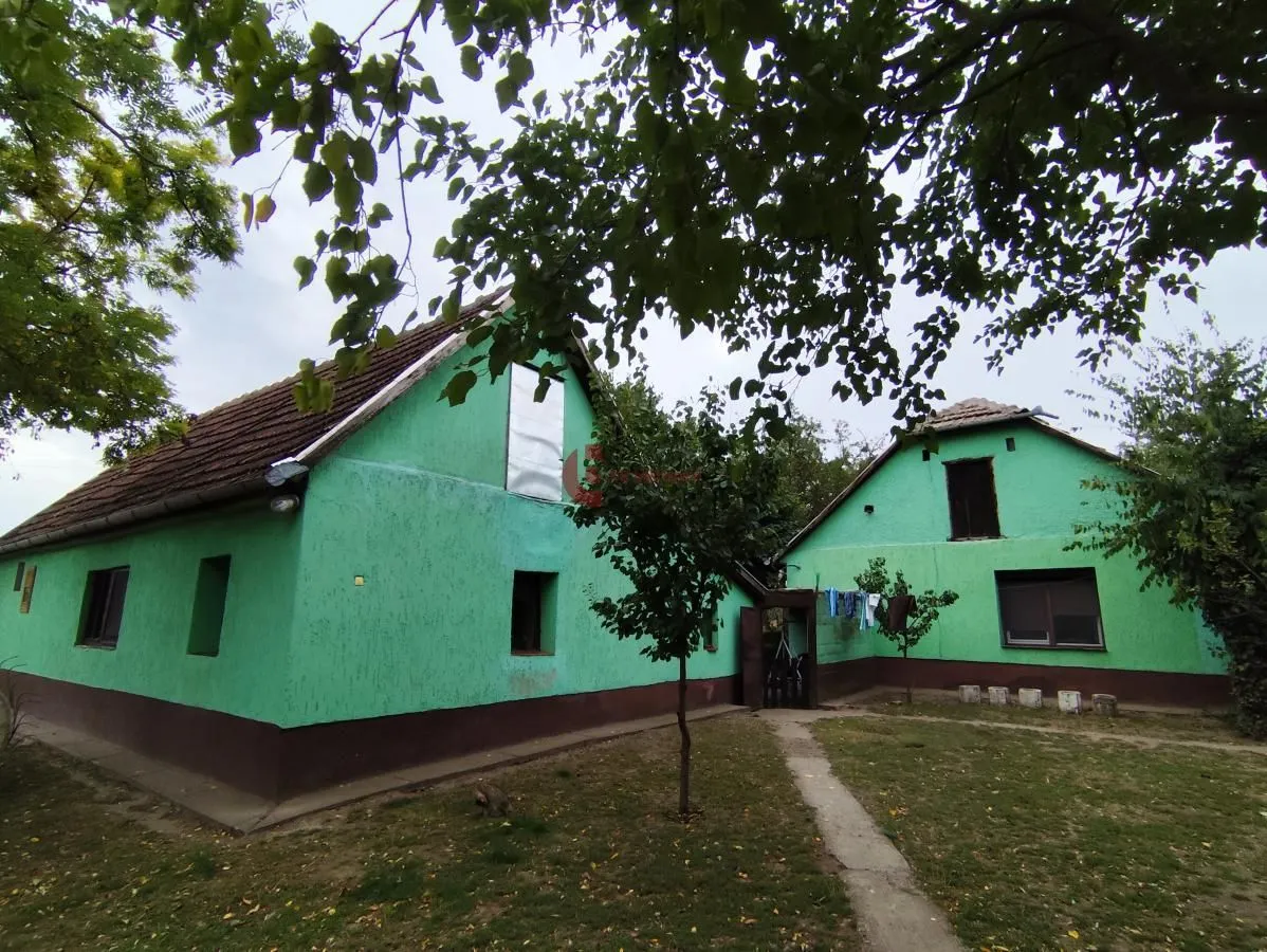 Prodaja, kuća, 130m², Aleksandrovo, Subotica