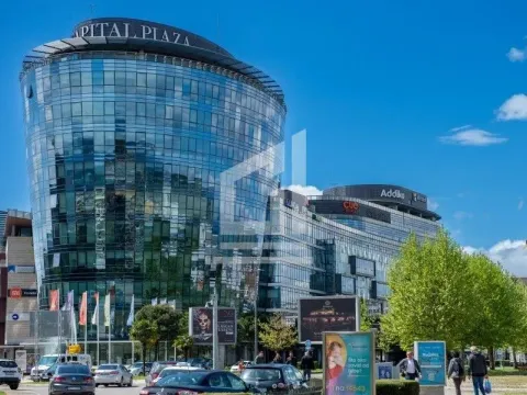 Izdavanje, poslovni prostor, 193m², Kod Capital Plaze, Podgorica - image 15