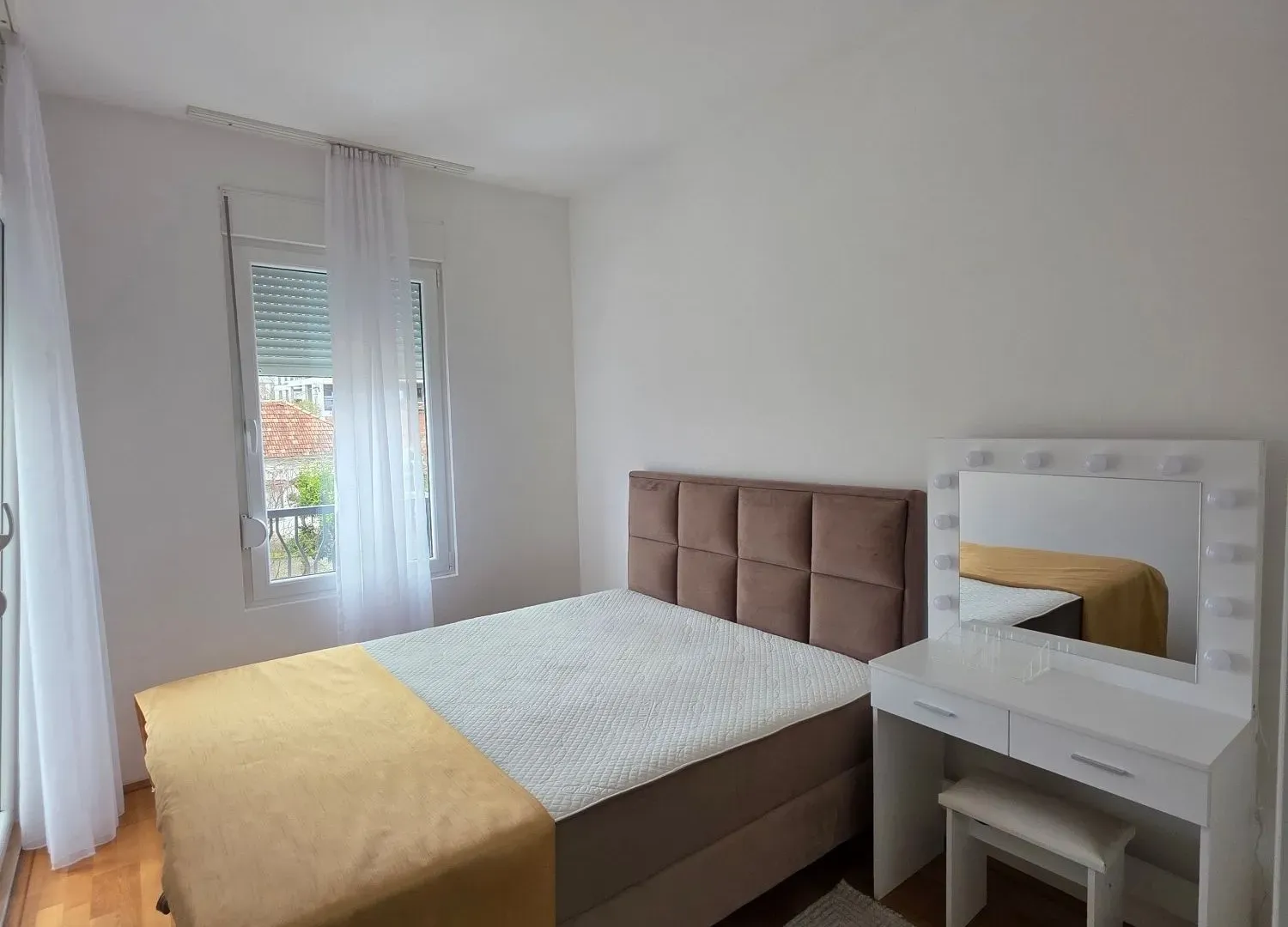 Rent, two bedroom apartment, 70m², Podgorica, Crna Gora