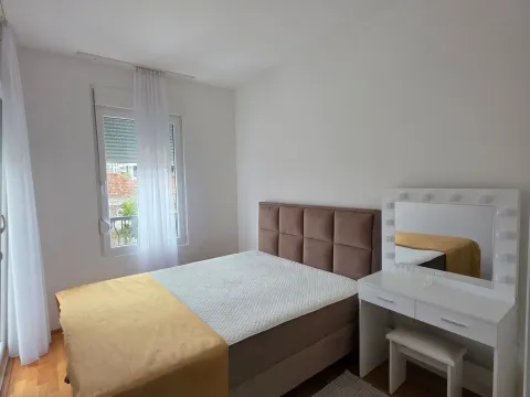 Izdavanje, dvosoban stan, 70m², Podgorica, Crna Gora - image 5