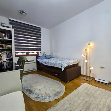 Prodaja, trosoban stan, 120m², Tološka šuma, Podgorica - image 12