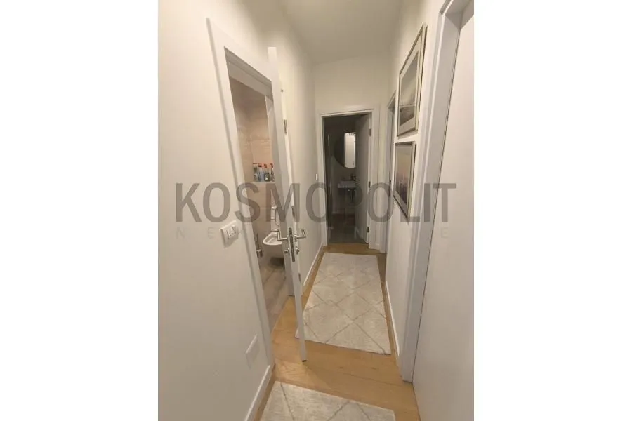 Prodaja, trosoban stan, 67m², Vidikovački venac, Rakovica