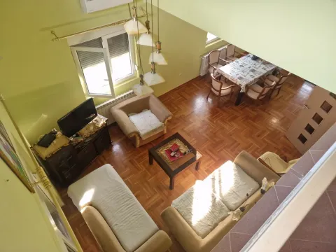 Sale, house, 240m², Danilovgrad, Crna Gora - image 7