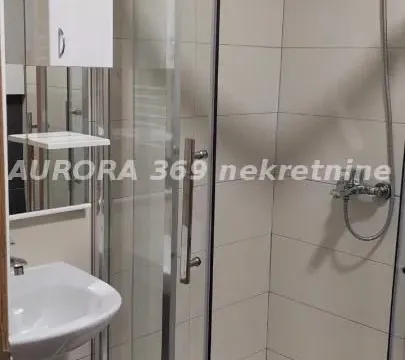 Izdavanje, jednosoban stan, 40m², Salajka, Novi Sad Sve Podlokacije - image 7