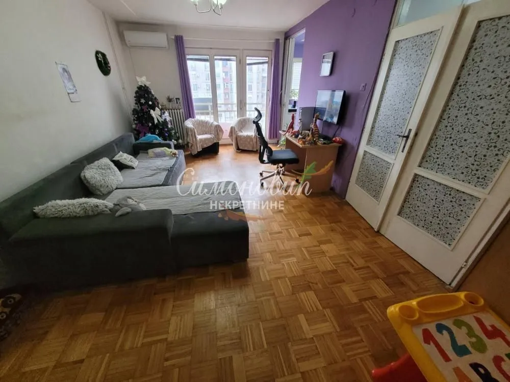 Prodaja, dvosoban stan, 72m², Novi Beograd Blok 62, Novi Beograd Sve Podlokacije