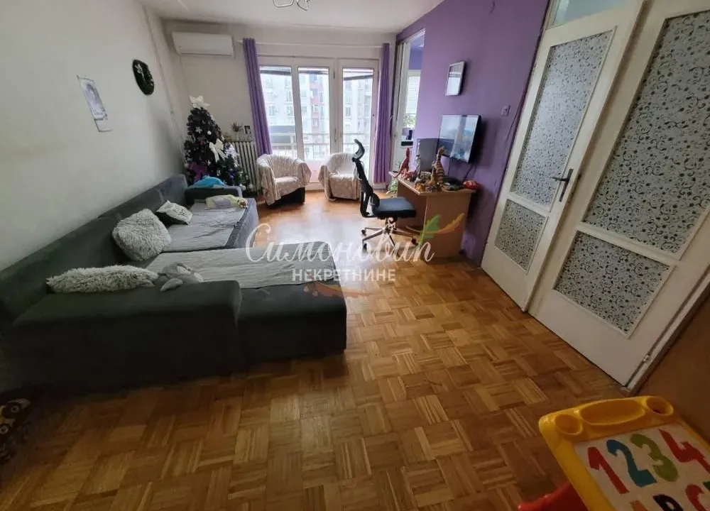 Prodaja, dvosoban stan, 72m², Novi Beograd Blok 62, Novi Beograd Sve Podlokacije
