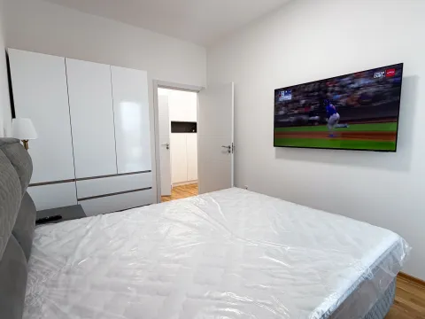 Izdavanje, dvosoban stan, 68m², Zabjelo, Podgorica - image 12