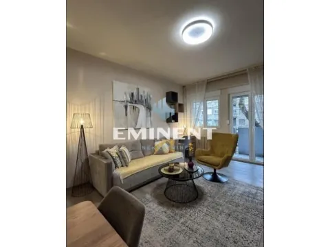 Rent, apartment, 43m², Stari Grad, Beograd - image 2