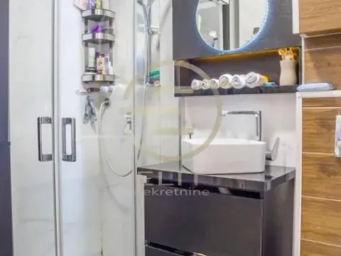 Prodaja, četvorosoban stan, 113m², Bulevar patrijarha Pavla, Novi Sad Sve Podlokacije - image 22