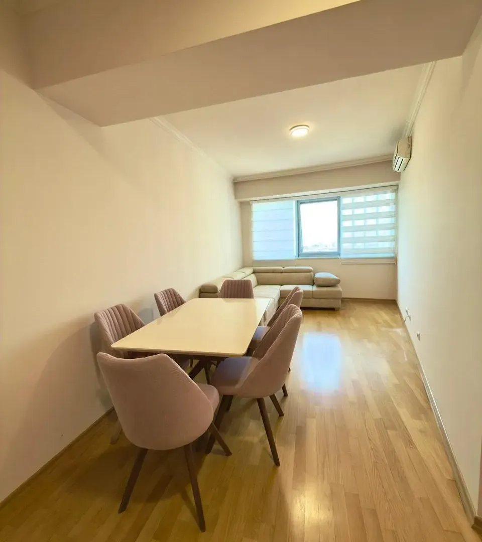 Prodaja, jednosoban stan, 50m², Centar, Podgorica