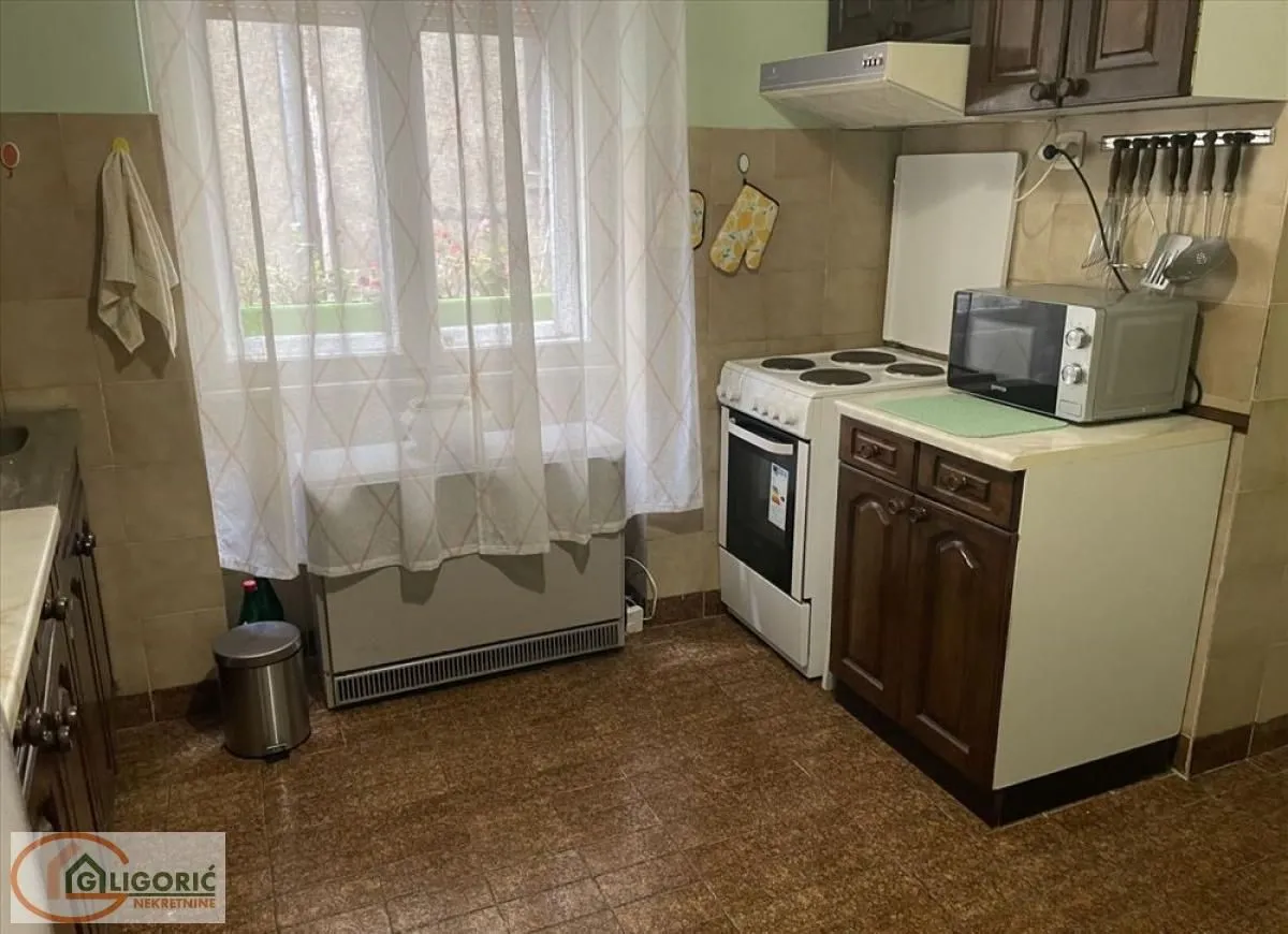 Prodaja, trosoban stan, 84m², Stari Grad, Beograd