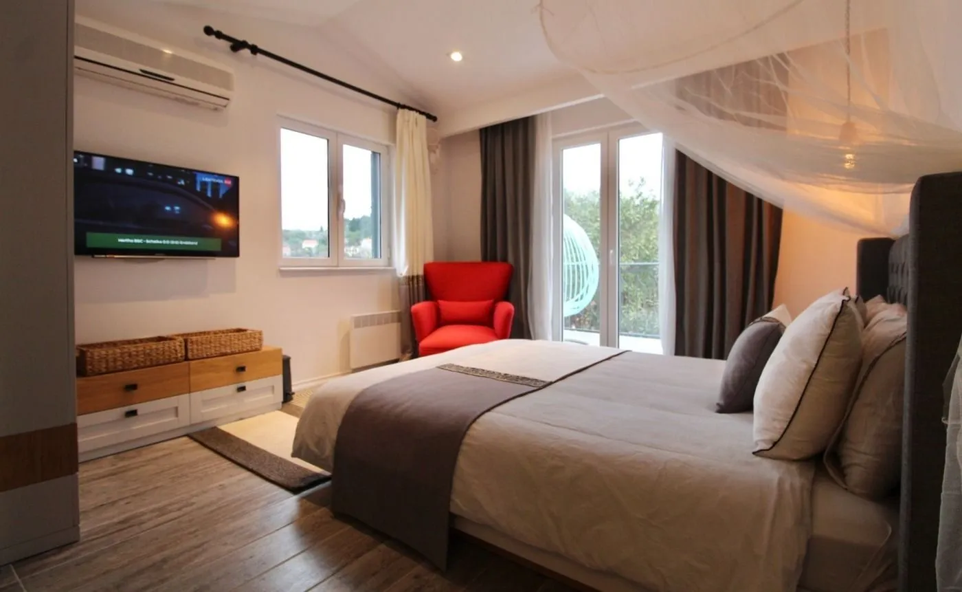 Prodaja, kuća, 132m², Luštica, Tivat