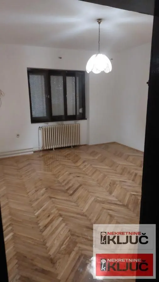 Rent, house, 135m², Centar, Novi Sad