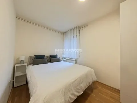 Prodaja, trosoban stan, 60m², Stari Grad, Beograd - image 4