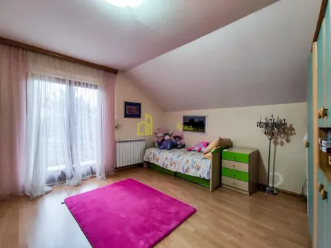 Prodaja, kuća, 180m², Donja Gorica, Podgorica - image 23