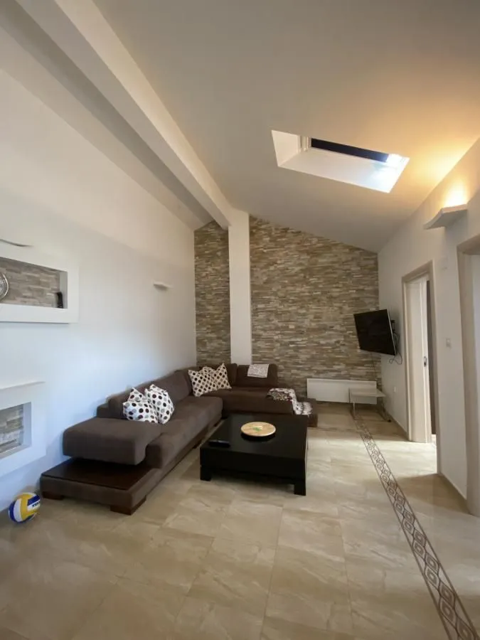 Sale, three bedroom apartment, 79m², Centar, Budva