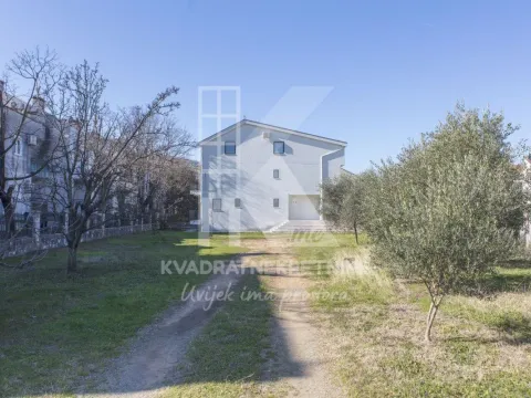 Prodaja, kuća, 300m², Zabjelo, Podgorica - image 9