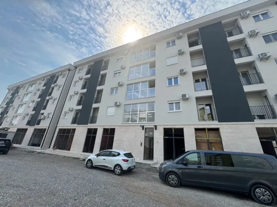 Prodaja, četvorosoban stan, 174m², Zabjelo, Podgorica