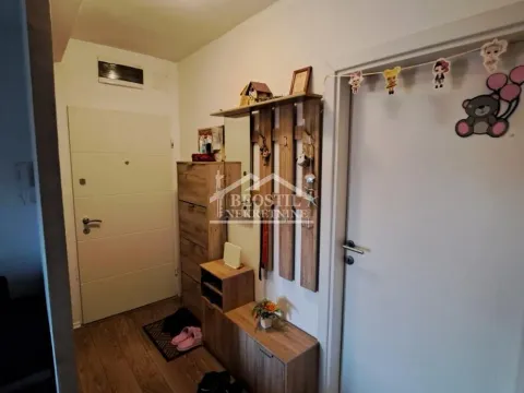 Sale, three bedroom apartment, 52m², Batajnica, Beograd - image 5