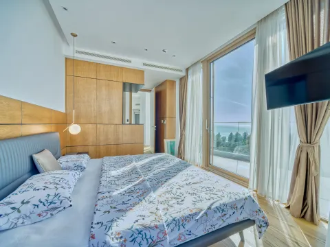 Rent, house, 749m², Crvena Glavica, Budva - image 13