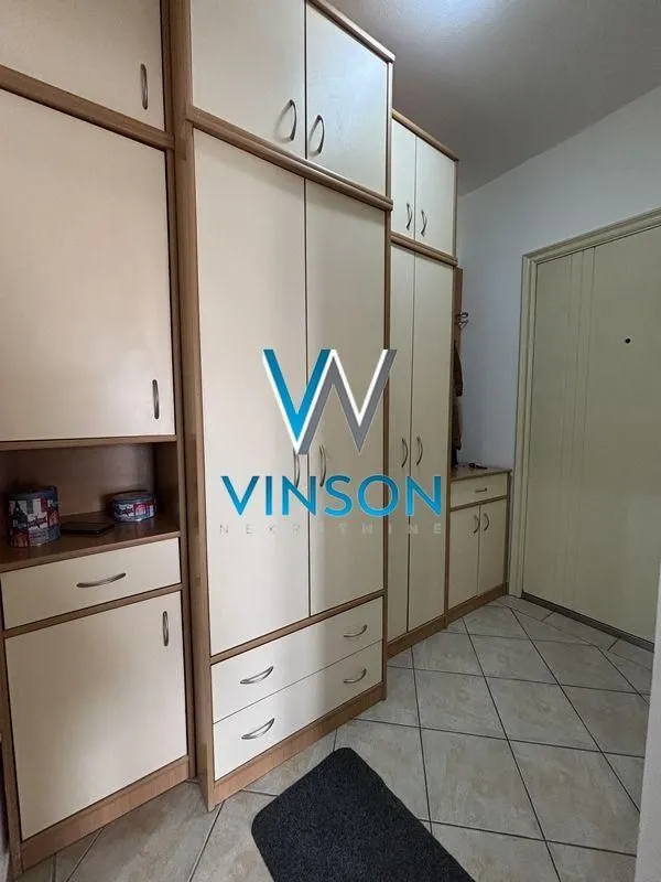 Izdavanje, jednosoban stan, 39m², Grbavica, Novi Sad Sve Podlokacije