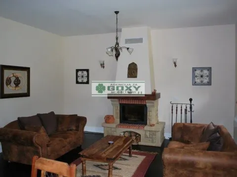 Prodaja, kuća, 210m², Zlatibor, Srbija - image 9